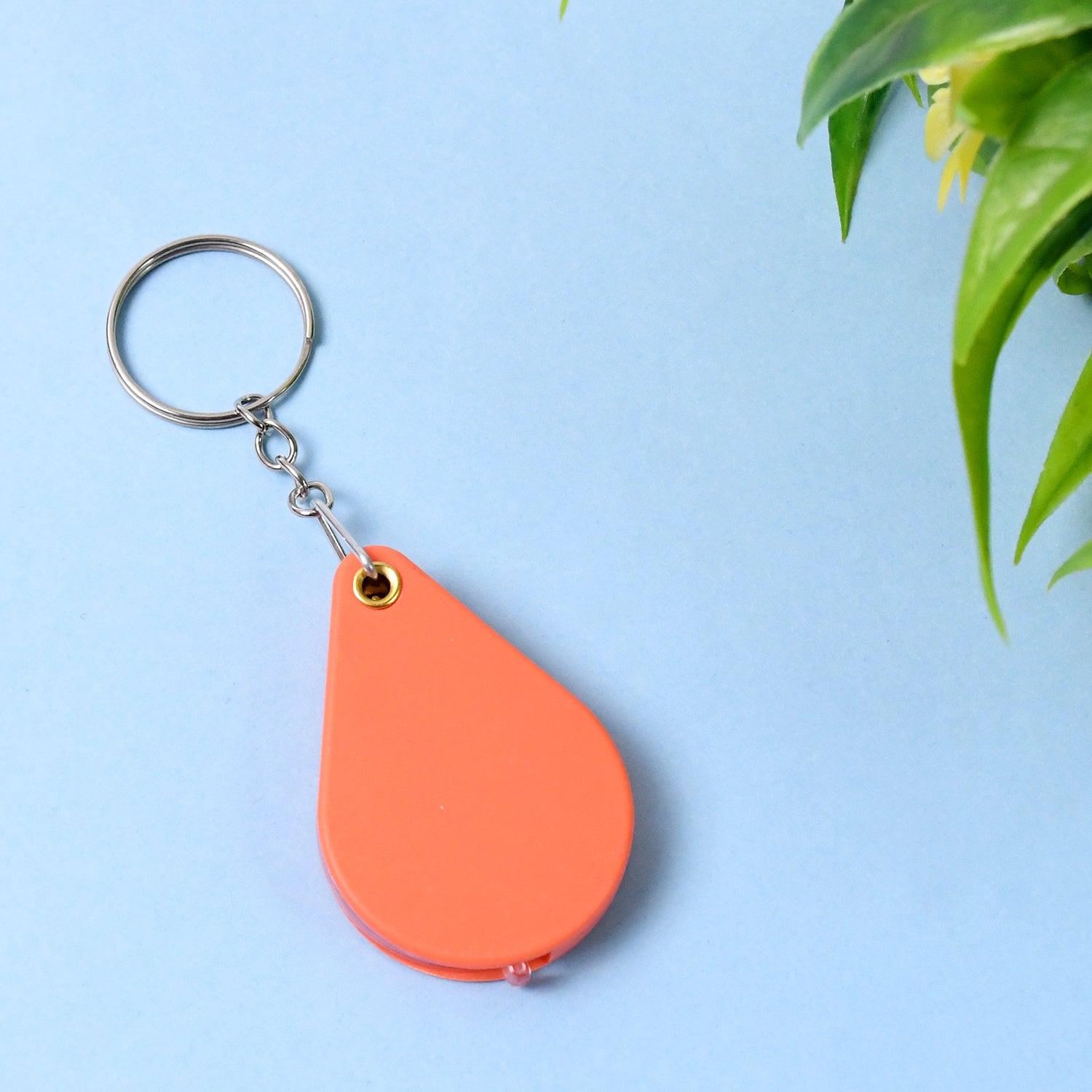 Folding Magnifier, Portable Mini Magnifier Keychain (1 Pc) Folding Magnifier, Portable Mini Magnifier Keychain (1 Pc)